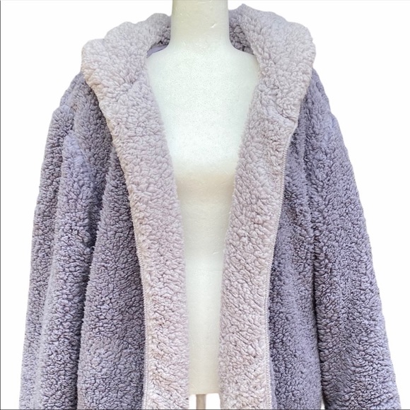 UO Reversible Fleece Hooded Purple Jacket - Picture 13 of 16